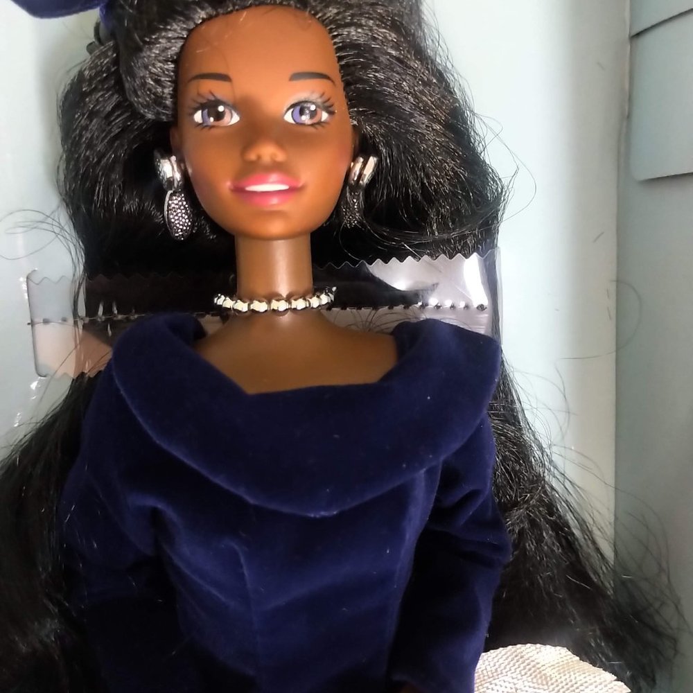 VIntage Avon Limited Edition Winter Velvet Barbie